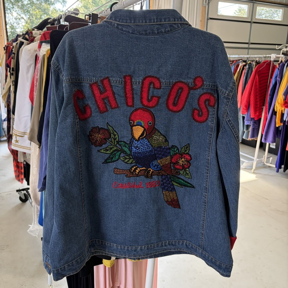 NWT Vintage Chico's Beaded Embroidered Parrot Denim Jacket Size 3 Wearable Art
